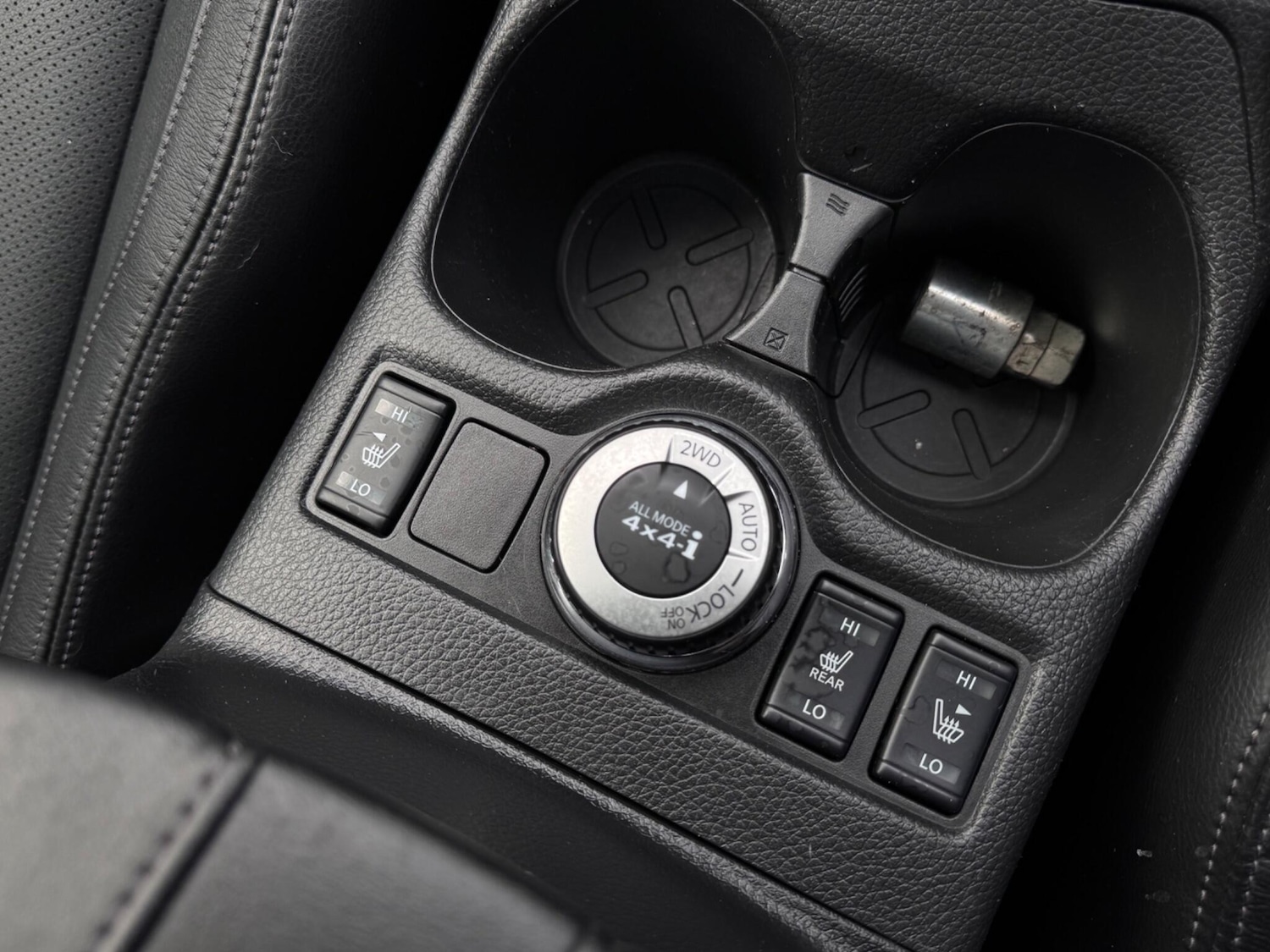 Used Nissan X-Trail for sale - 77696275: Photo 29