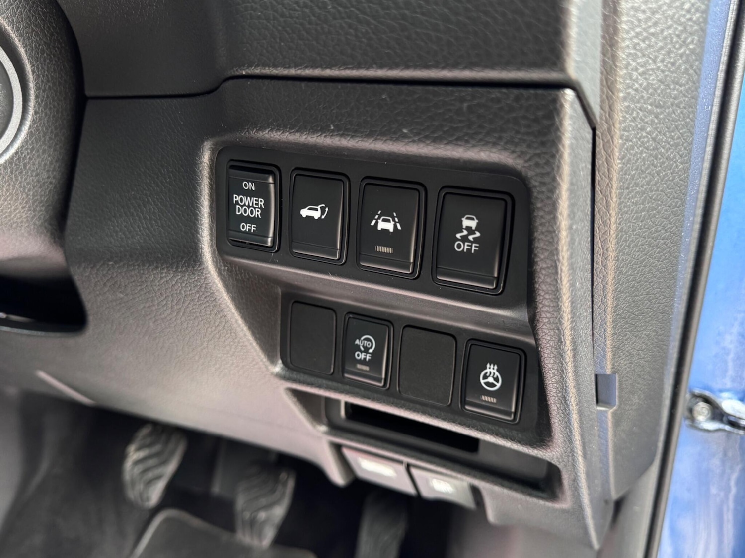 Used Nissan X-Trail for sale - 77696275: Photo 63