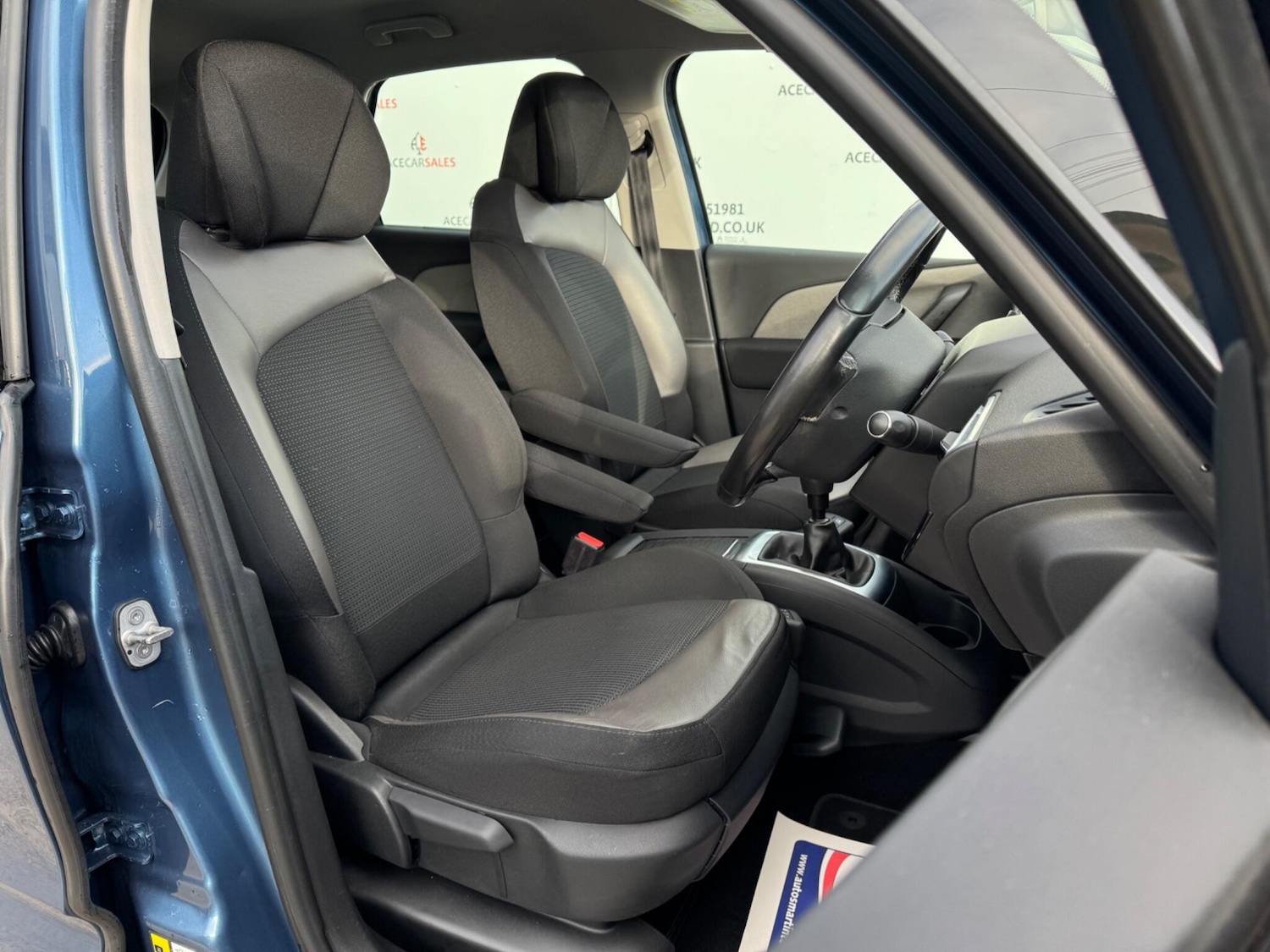 Used Citroen C4 Picasso 2015 for sale - 76801791: Photo 12