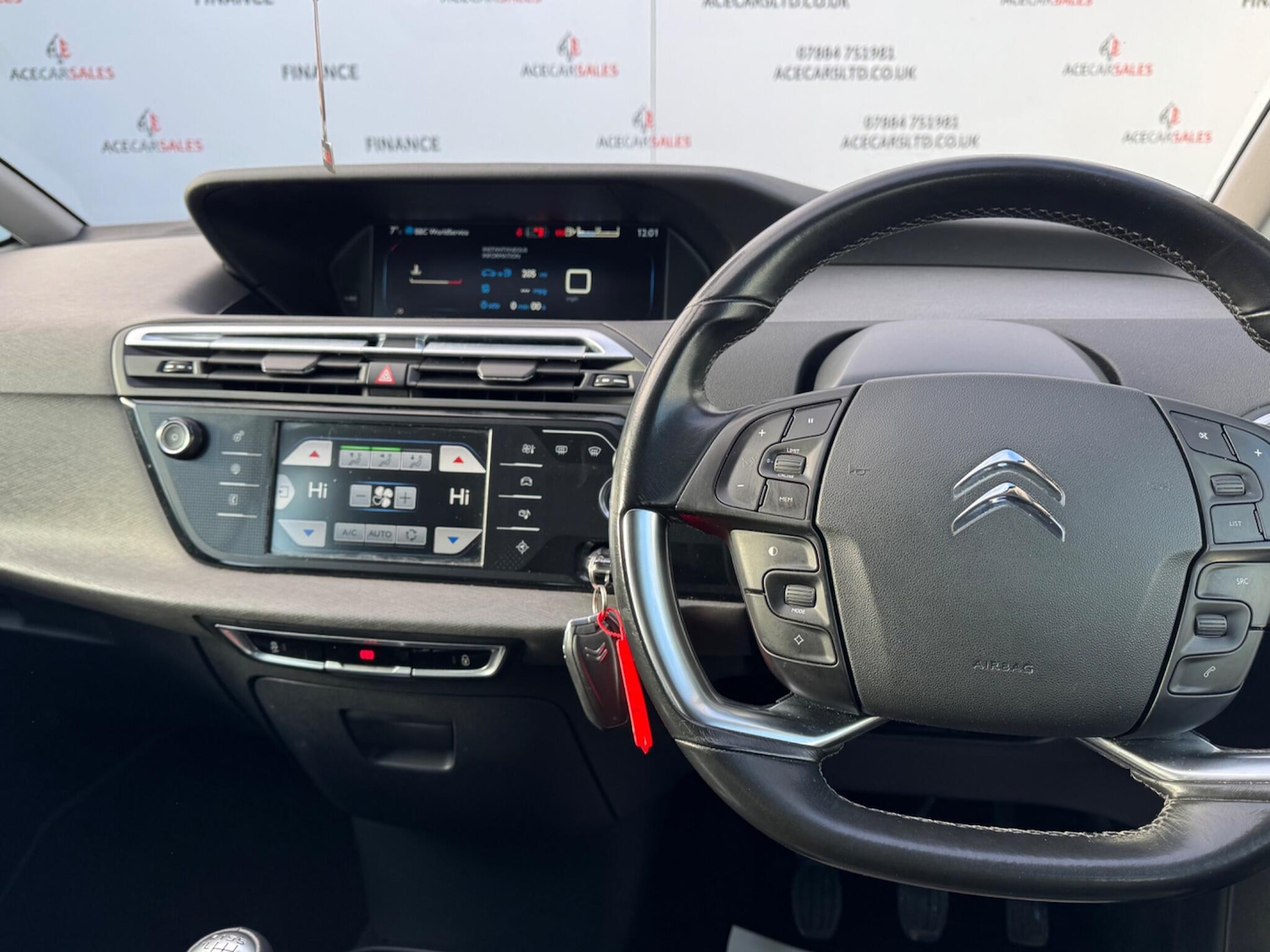 Used Citroen C4 Picasso 2015 for sale - 76801791: Photo 22