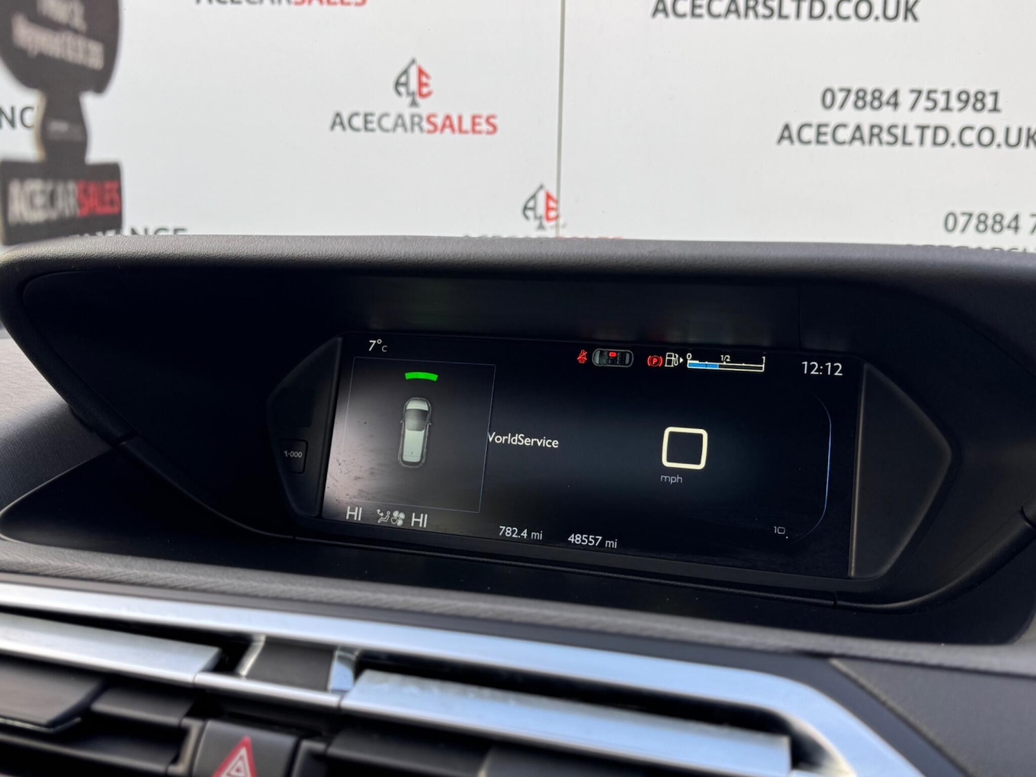 Used Citroen C4 Picasso 2015 for sale - 76801791: Photo 35