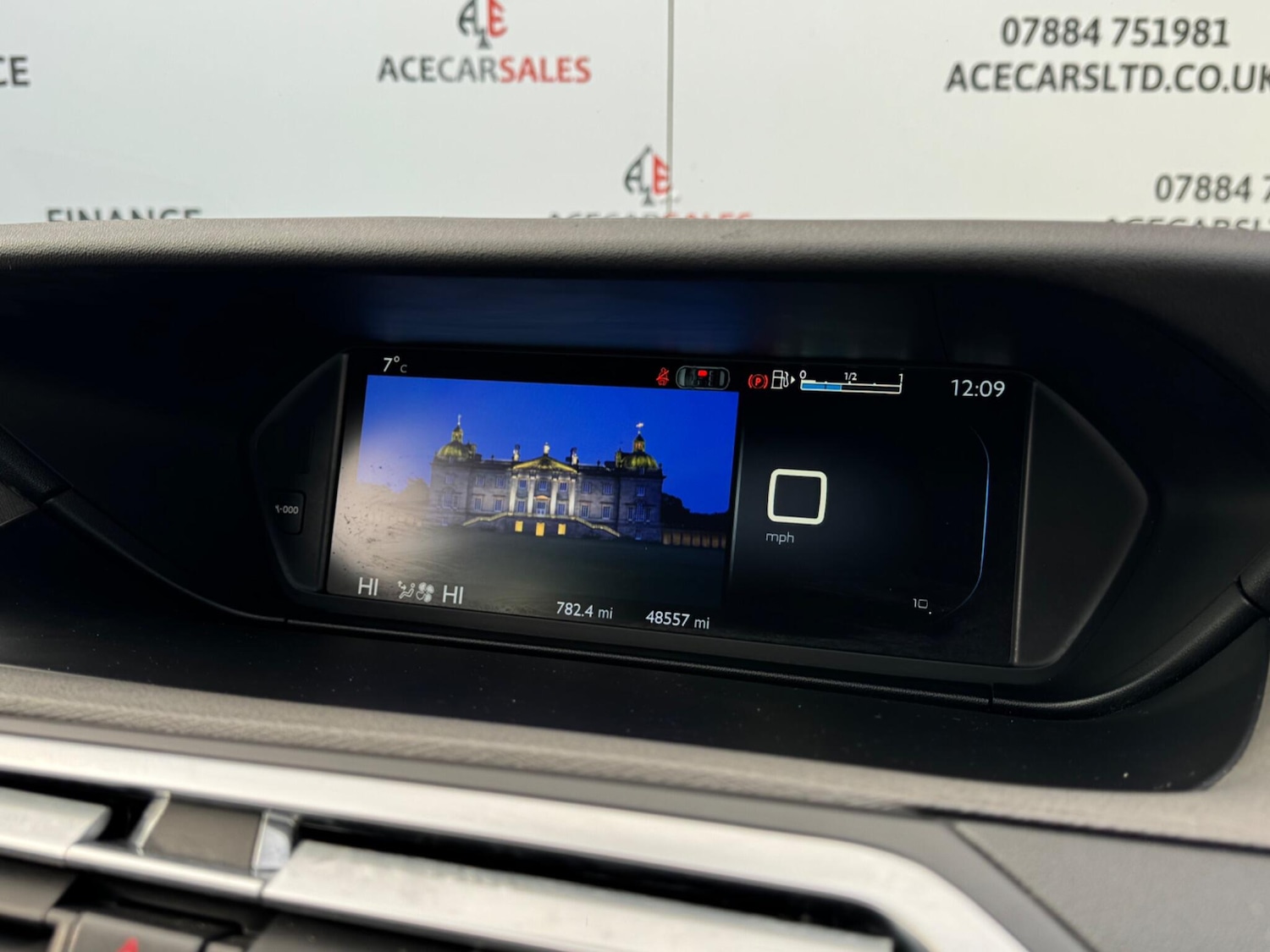 Used Citroen C4 Picasso 2015 for sale - 76801791: Photo 37