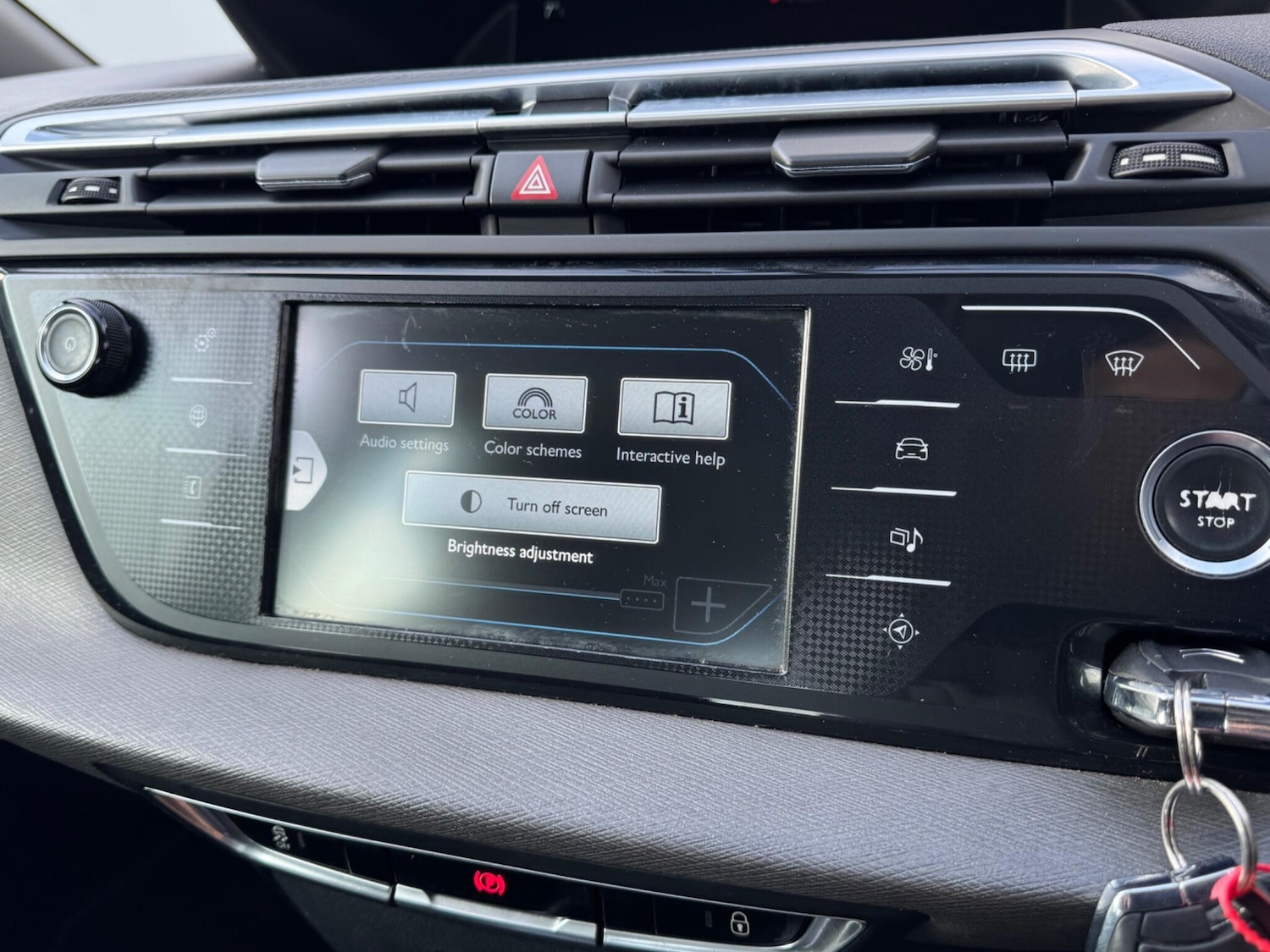 Used Citroen C4 Picasso 2015 for sale - 76801791: Photo 41