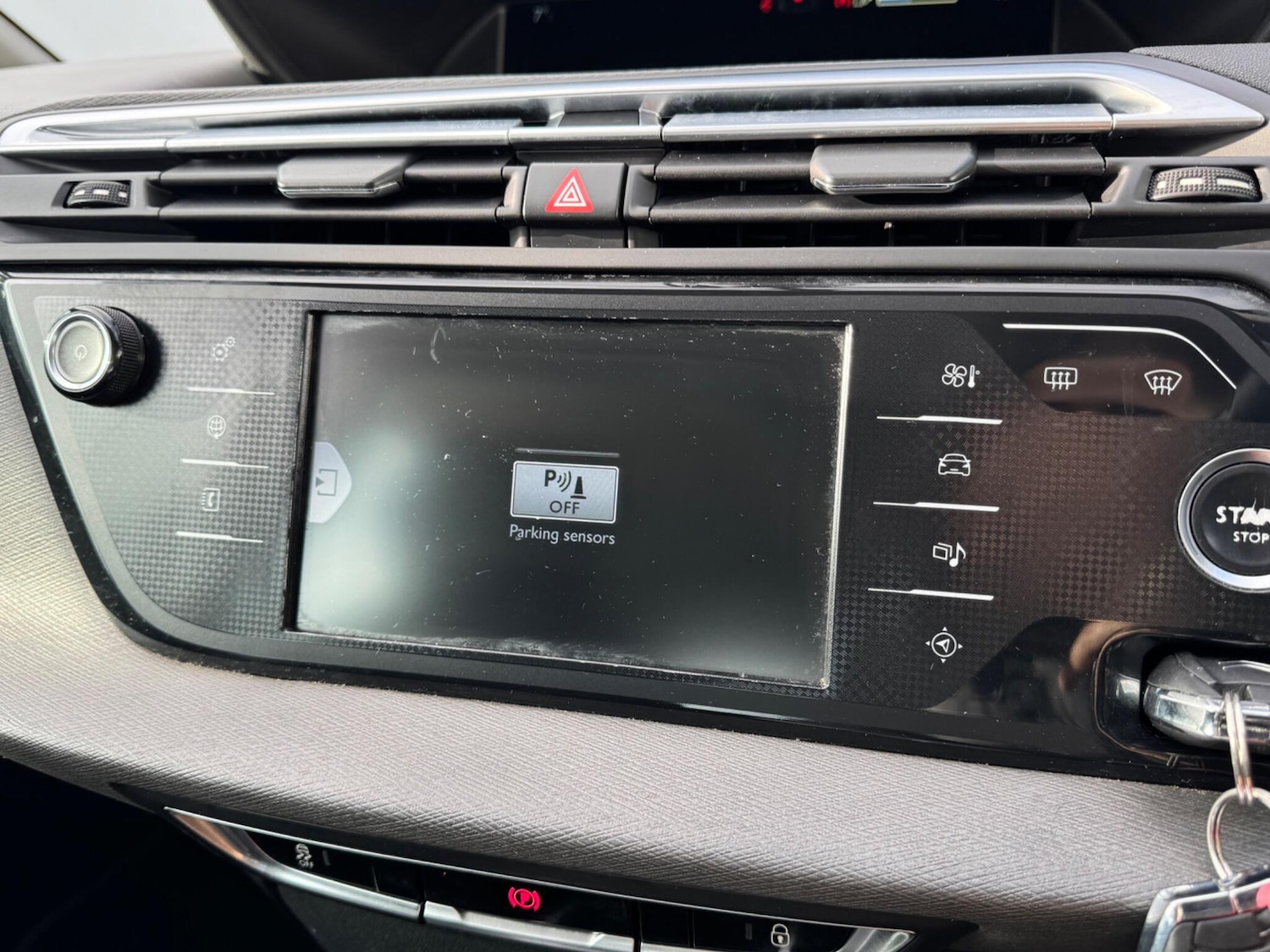 Used Citroen C4 Picasso 2015 for sale - 76801791: Photo 49