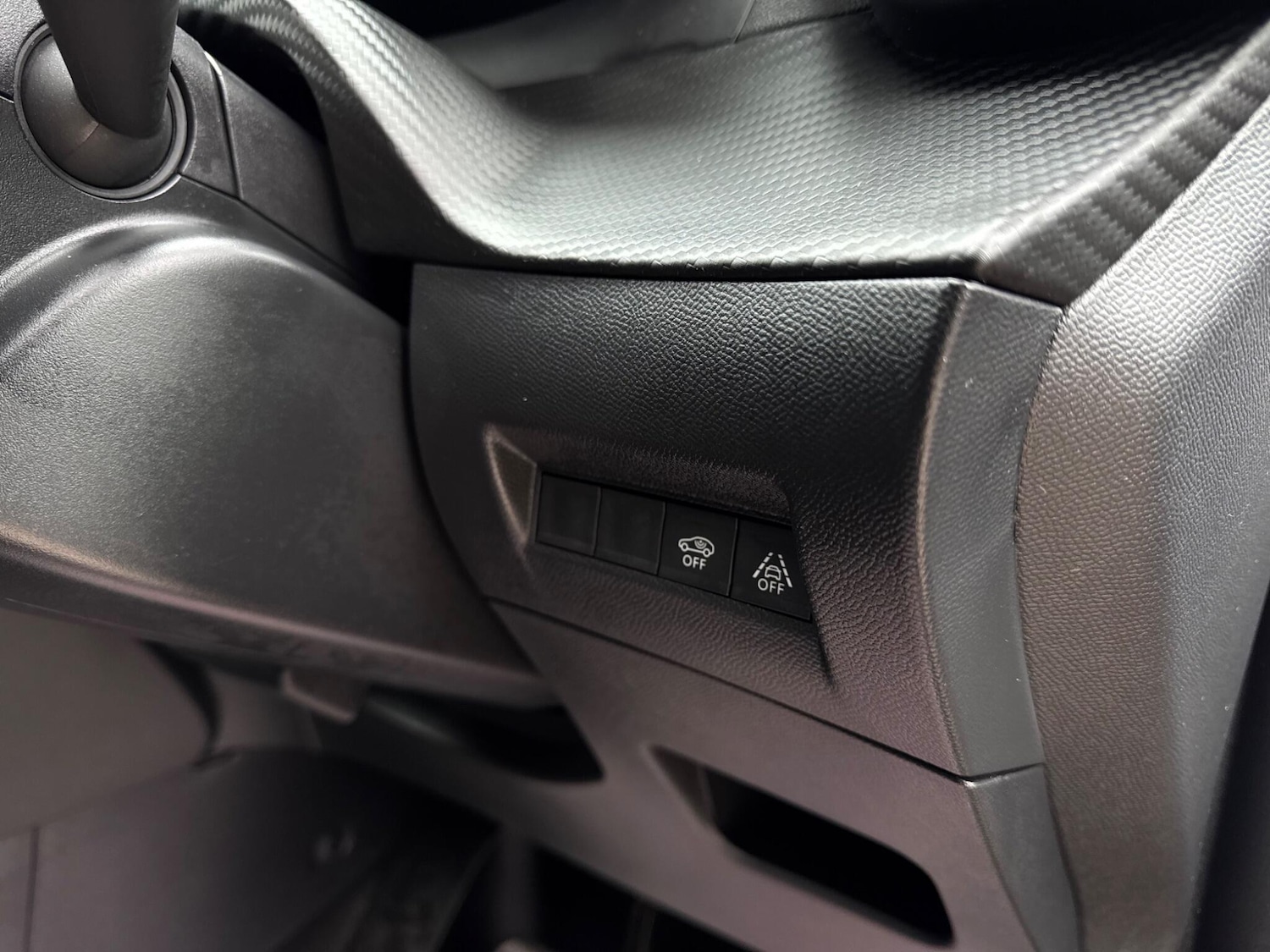 Used Peugeot 2008 2022 for sale - 77559158: Photo 60