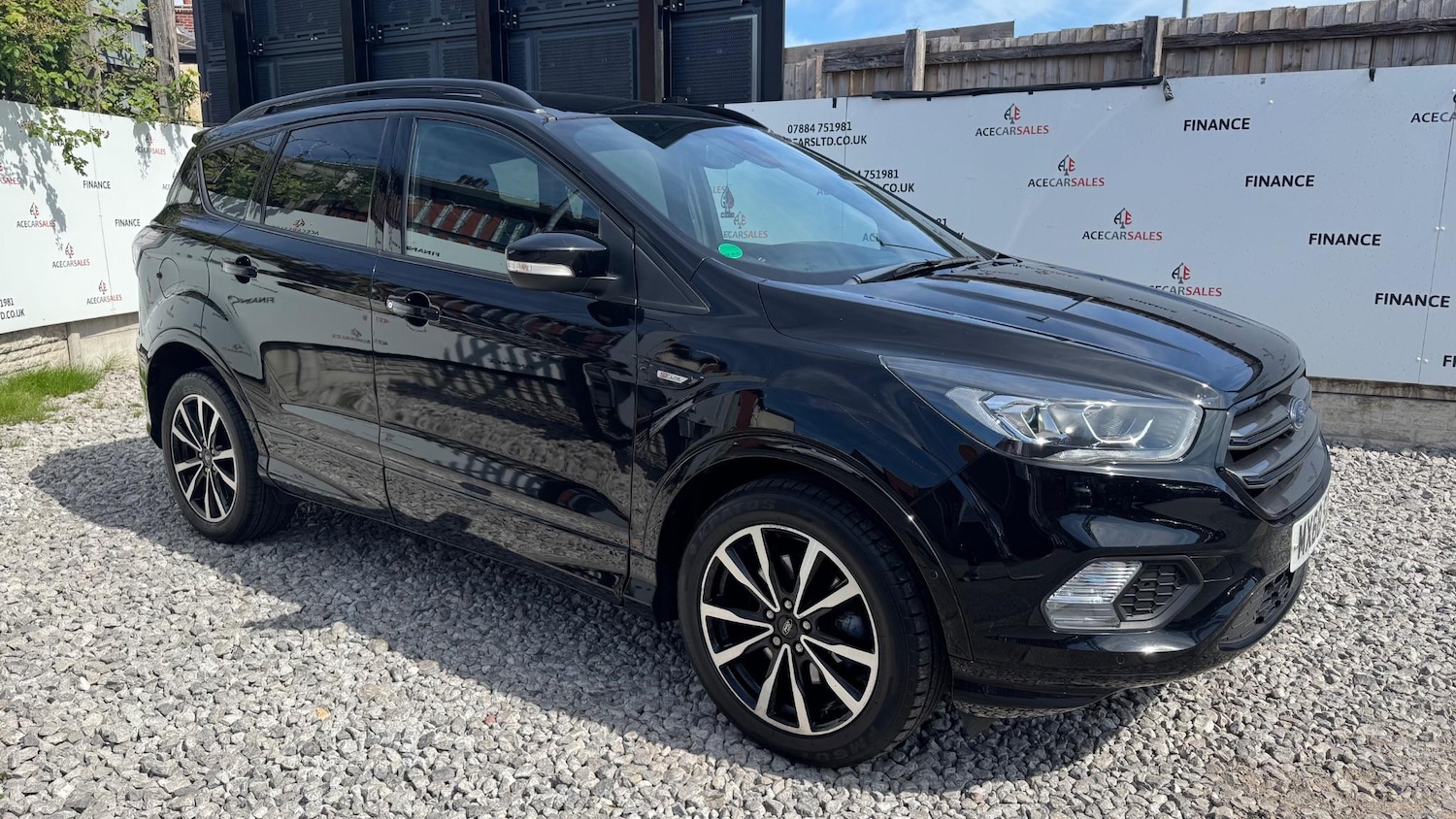 Used Ford Kuga 2018 for sale - 76987867: Photo 2