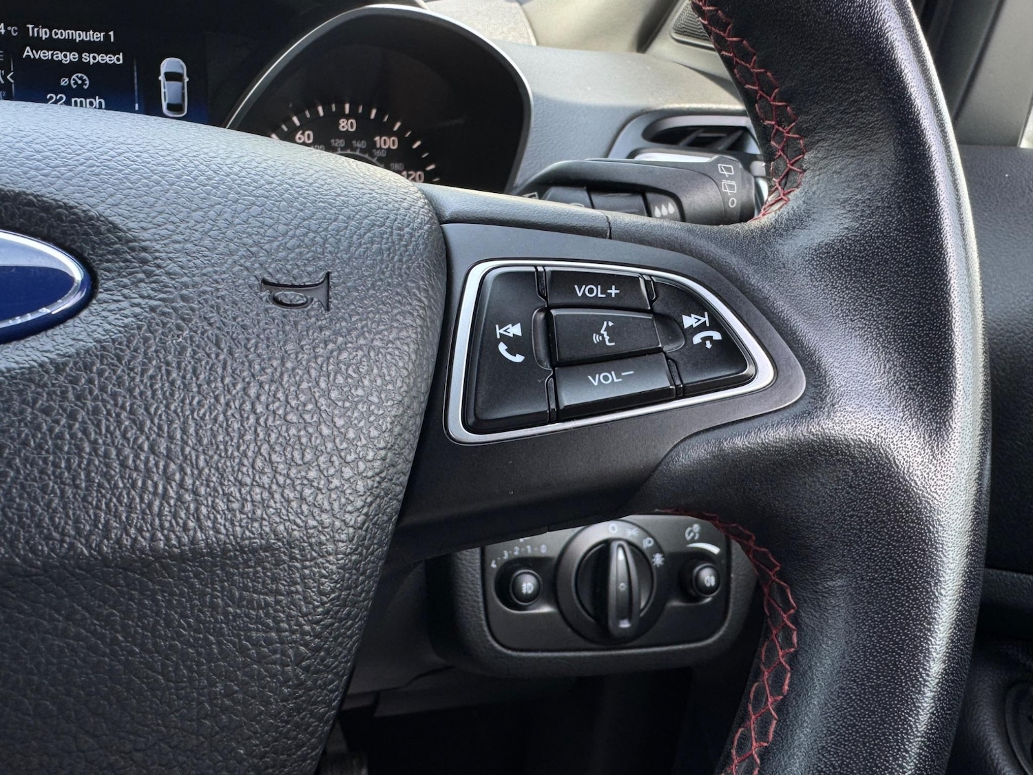 Used Ford Kuga 2018 for sale - 76987867: Photo 32