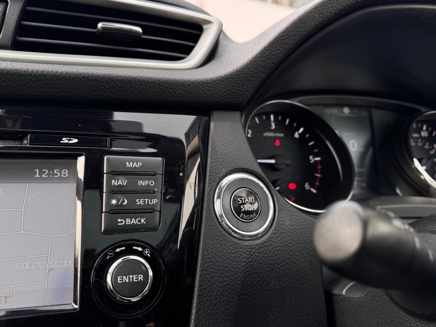 Used Nissan Qashqai 2016 for sale - 77585852: Photo 19