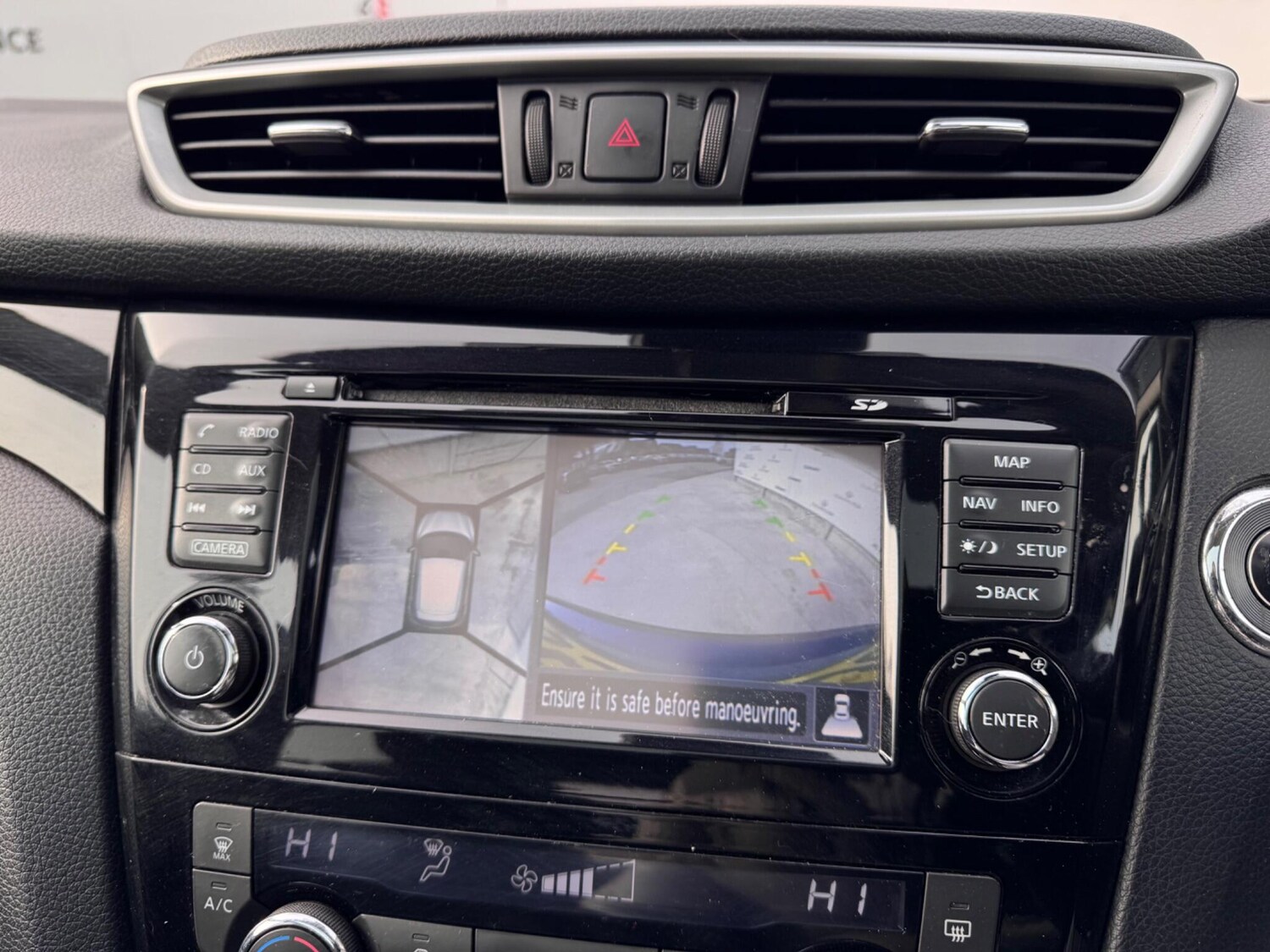 Used Nissan Qashqai 2016 for sale - 77585852: Photo 30