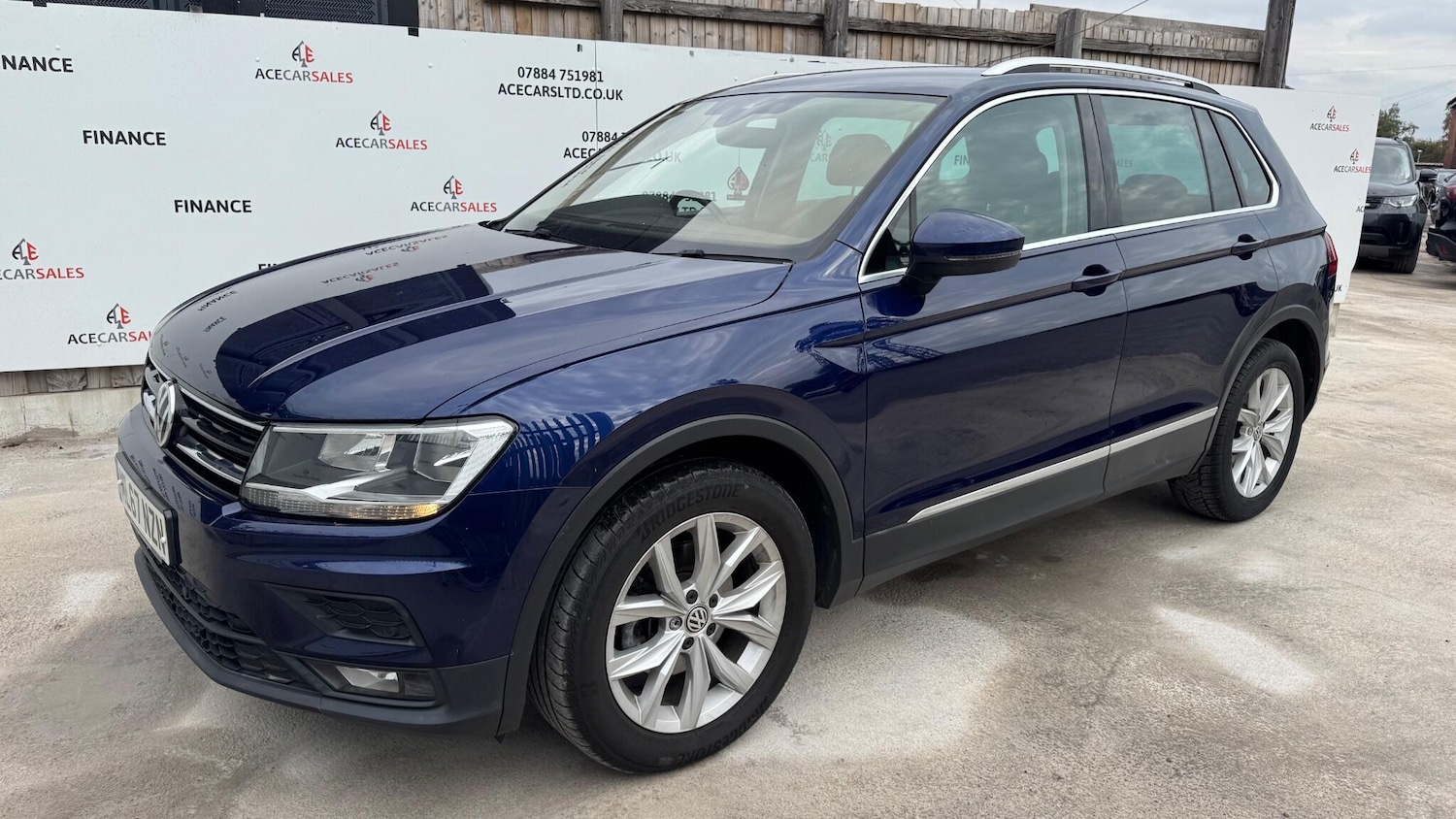 Used Volkswagen Tiguan 2017 for sale - 76988742: Photo 4