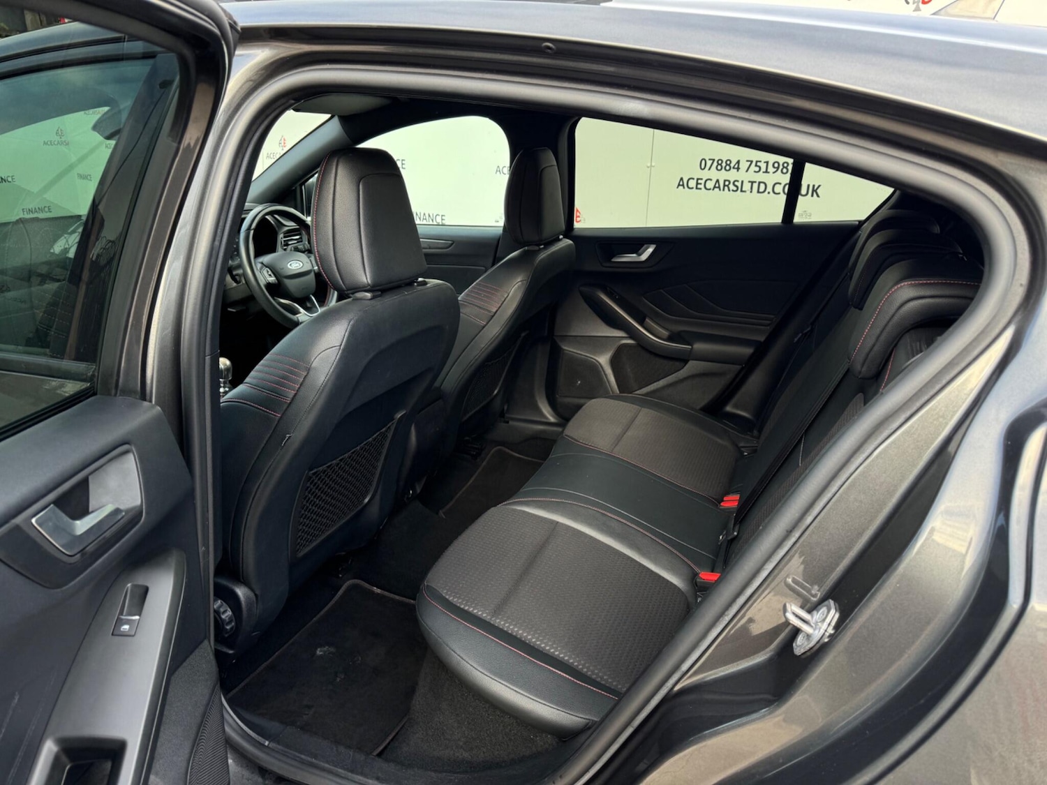 Used Ford Focus 2018 for sale - 76371750: Photo 15