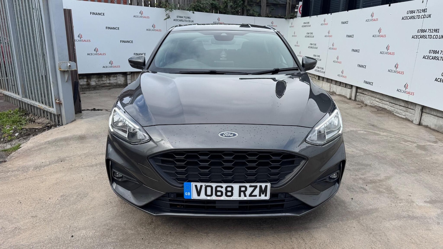 Used Ford Focus 2018 for sale - 76371750: Photo 3