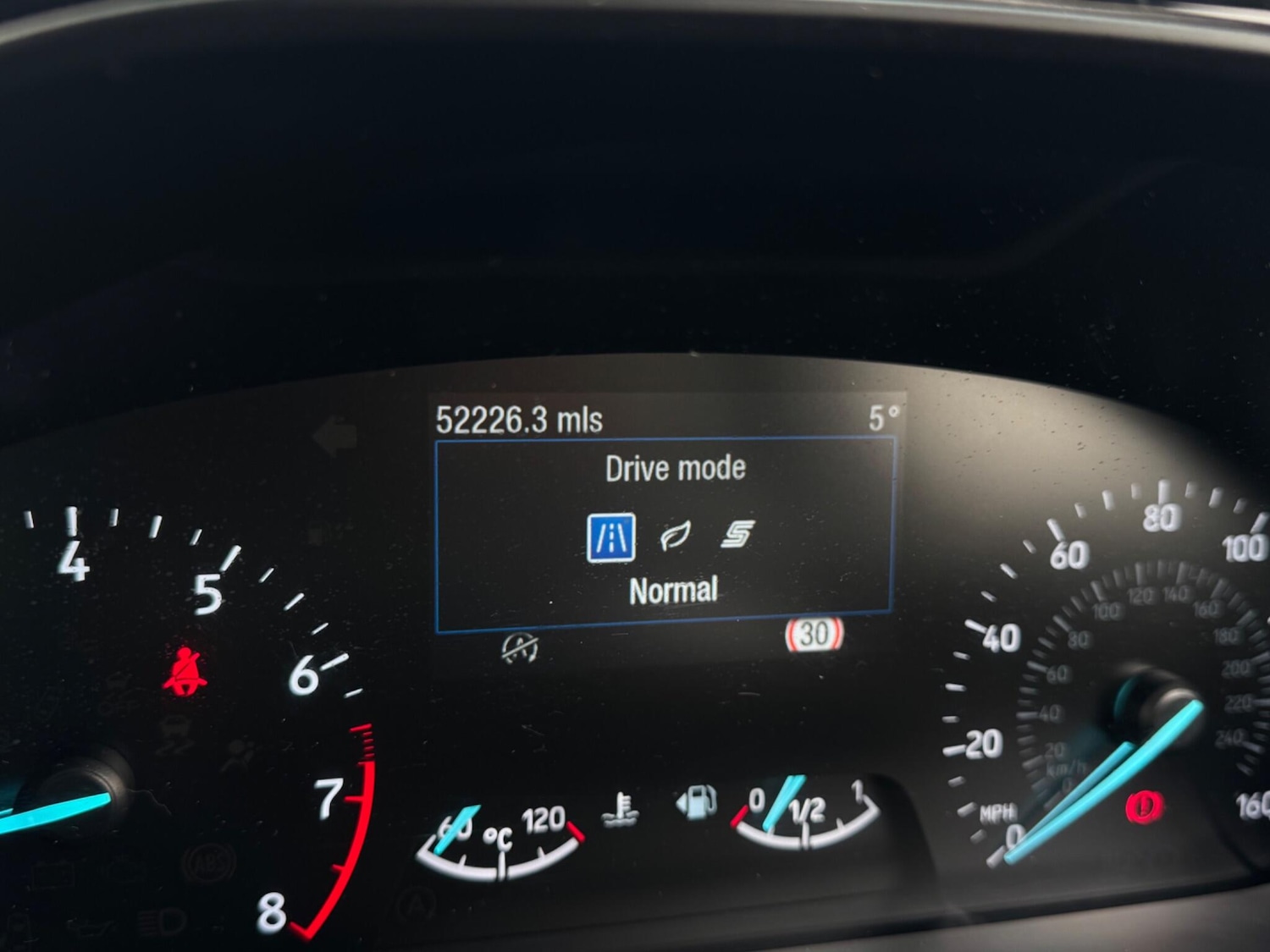 Used Ford Focus 2018 for sale - 76371750: Photo 42