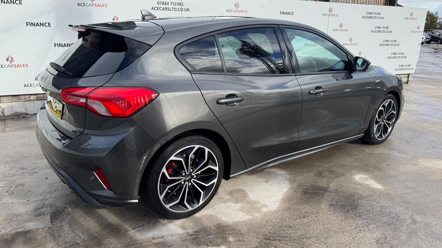 Used Ford Focus 2018 for sale - 76371750: Photo 8