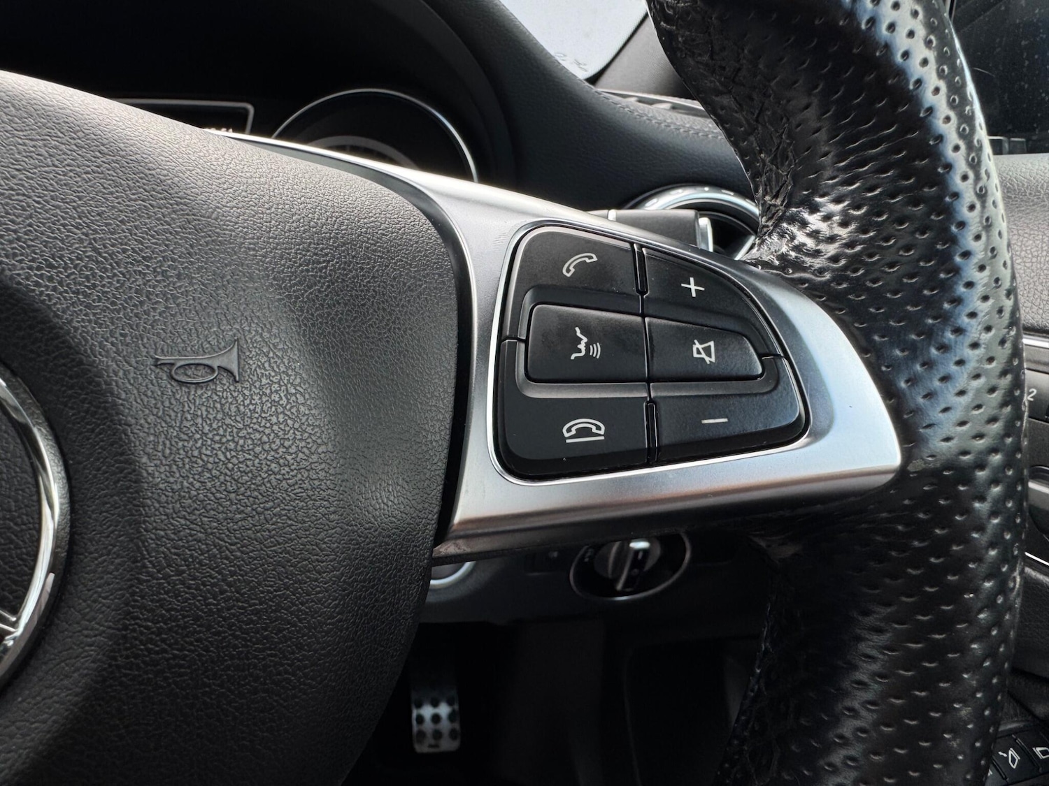 Used Mercedes-Benz GLA 2017 for sale - 77377489: Photo 34