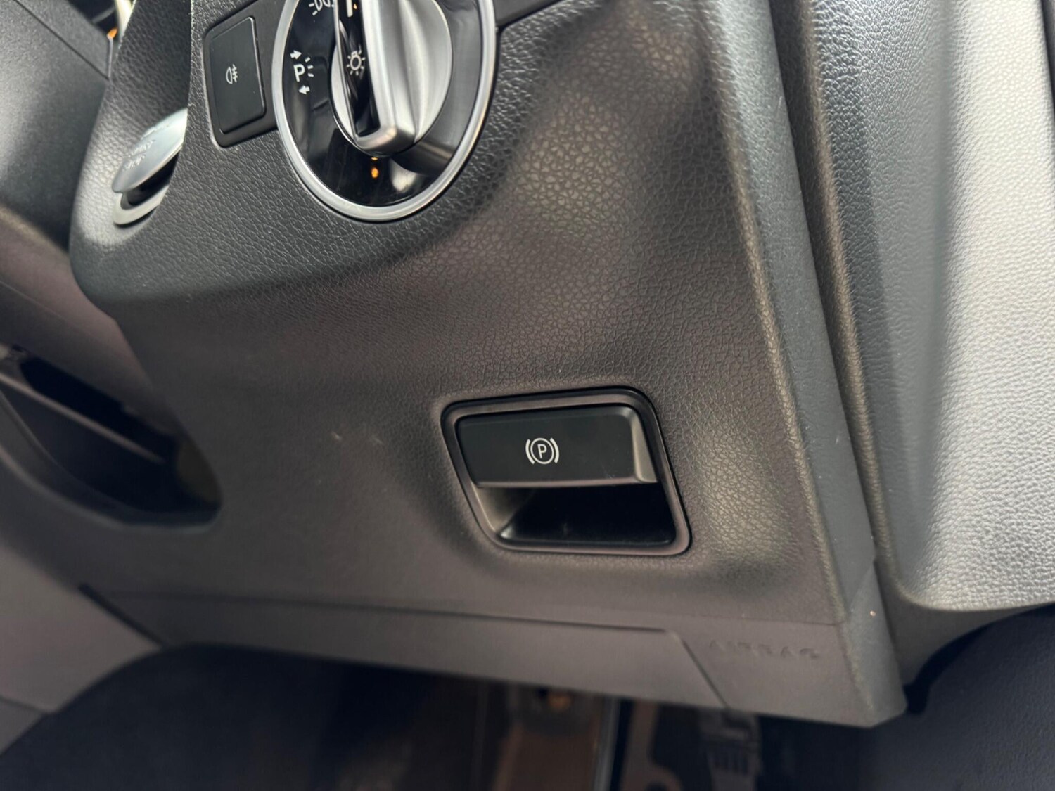 Used Mercedes-Benz GLA 2017 for sale - 77377489: Photo 74