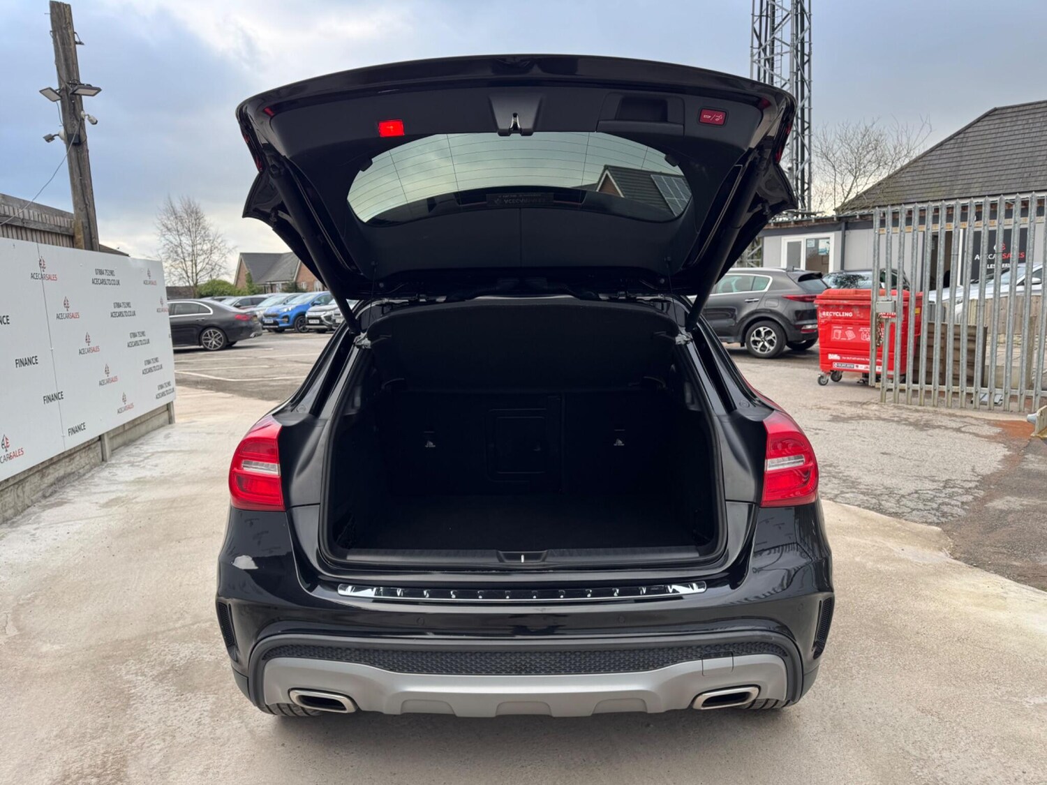 Used Mercedes-Benz GLA 2017 for sale - 77377489: Photo 94