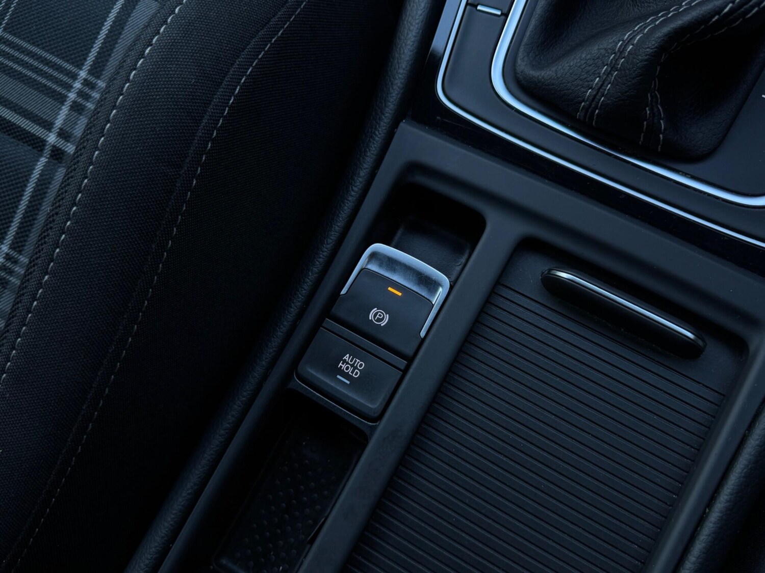 Used Volkswagen Golf for sale - 77358783: Photo 27