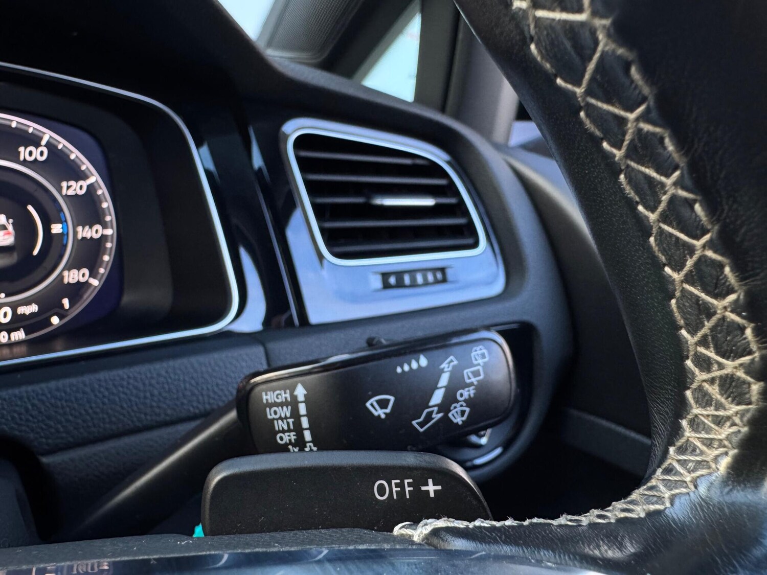 Used Volkswagen Golf for sale - 77358783: Photo 34