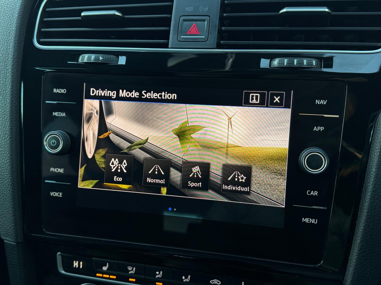 Used Volkswagen Golf for sale - 77358783: Photo 39