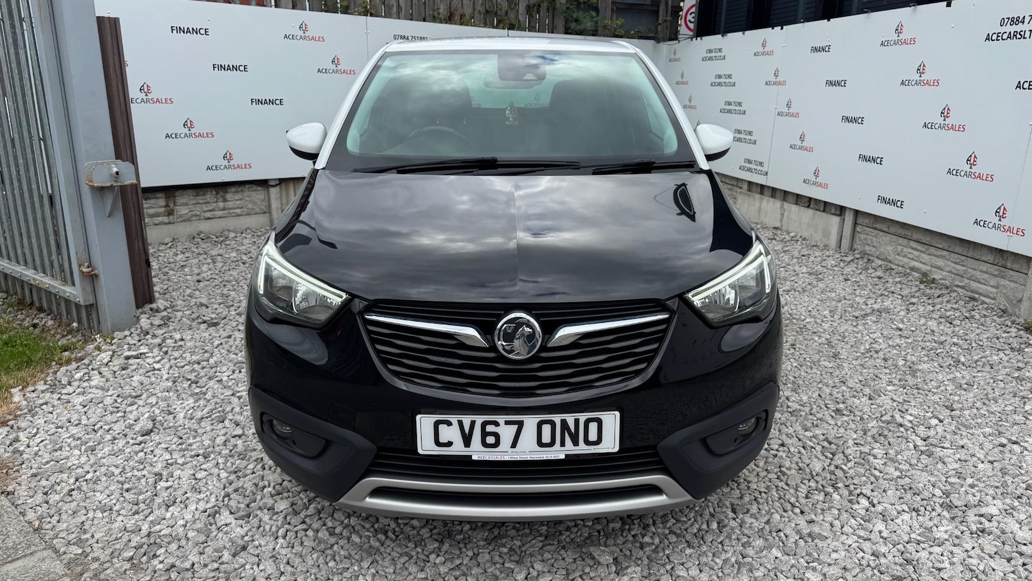 Used Vauxhall Crossland X 2017 for sale - 76994424: Photo 3