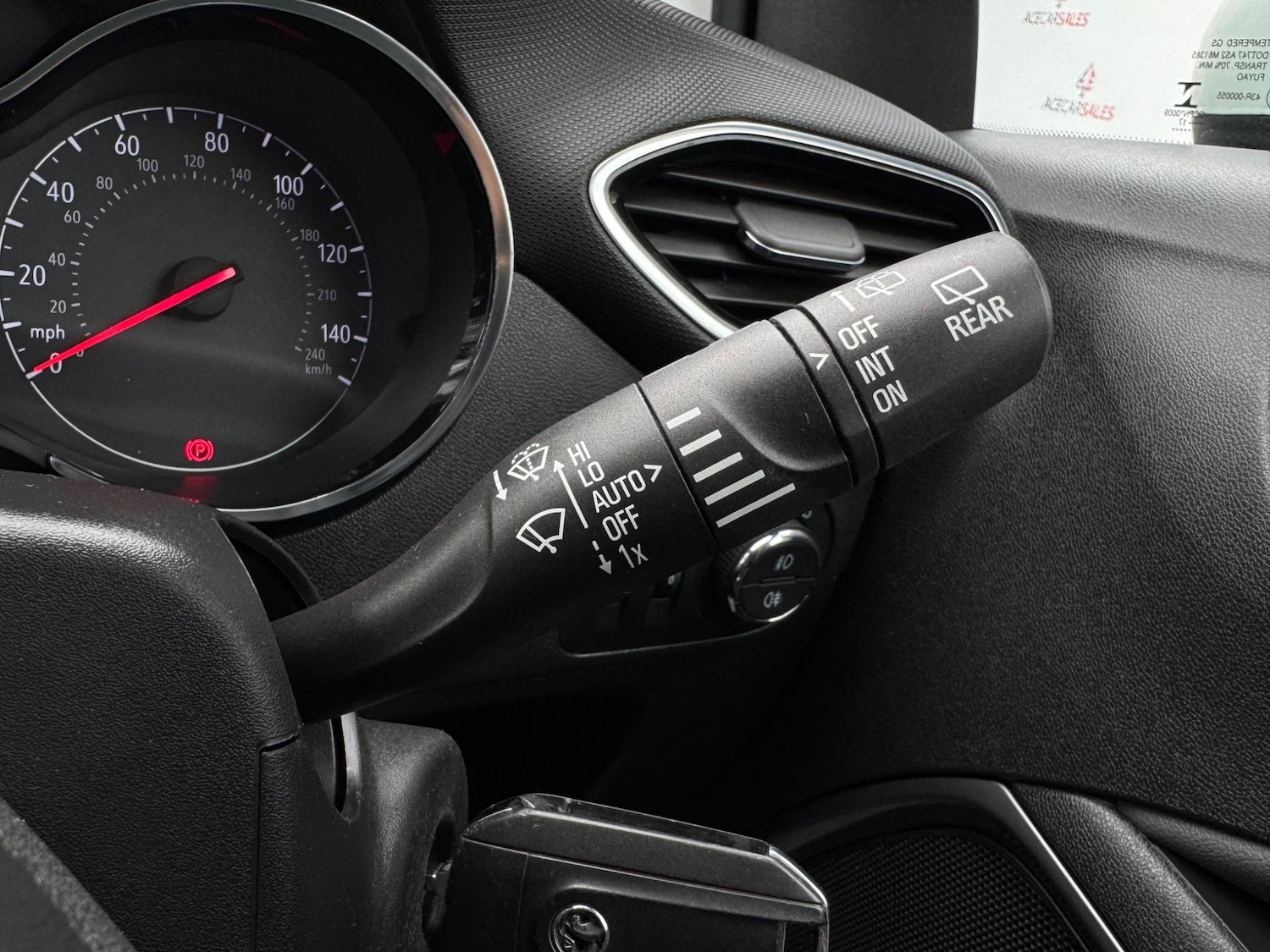 Used Vauxhall Crossland X 2017 for sale - 76994424: Photo 32