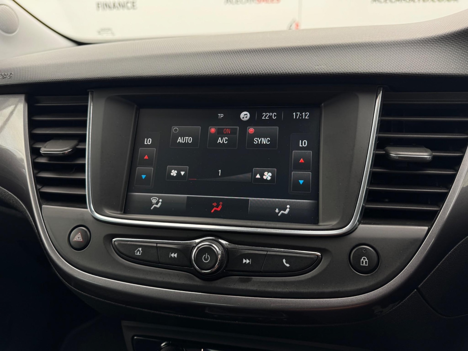 Used Vauxhall Crossland X 2017 for sale - 76994424: Photo 39