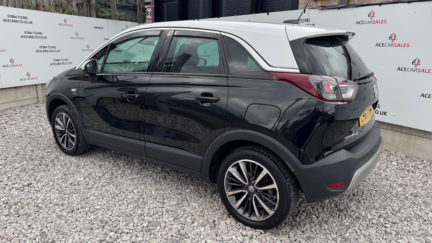 Used Vauxhall Crossland X 2017 for sale - 76994424: Photo 6