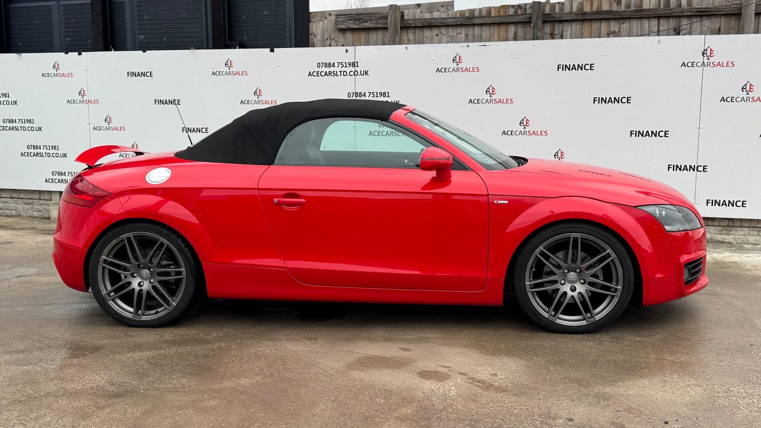 Used Audi TT 2010 for sale - 77468162: Photo 10
