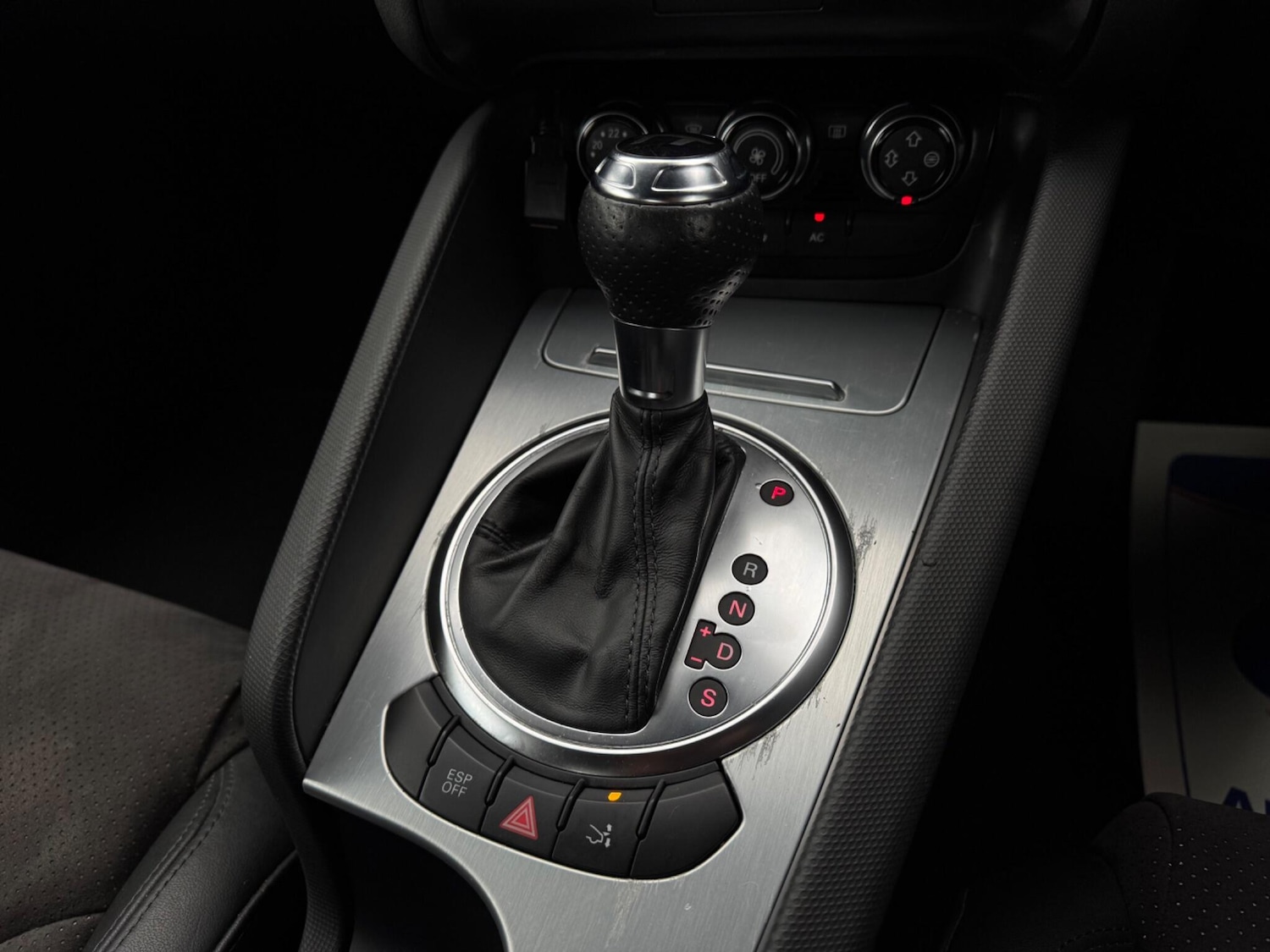 Used Audi TT 2010 for sale - 77468162: Photo 16