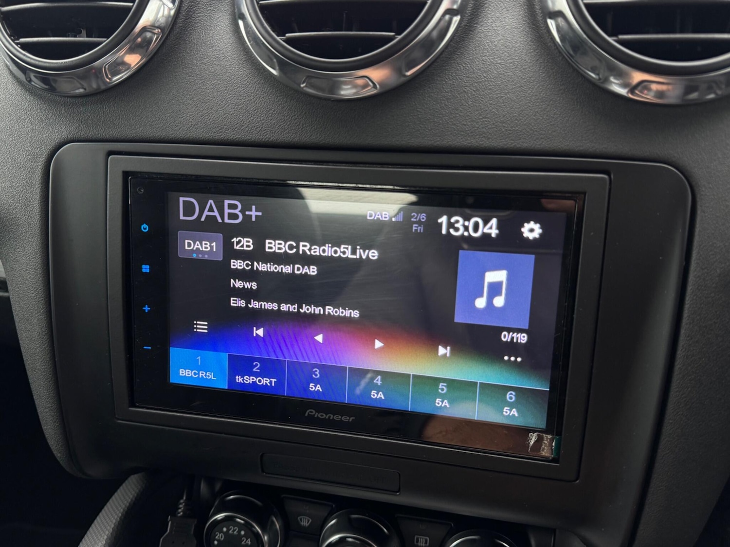 Used Audi TT 2010 for sale - 77468162: Photo 28