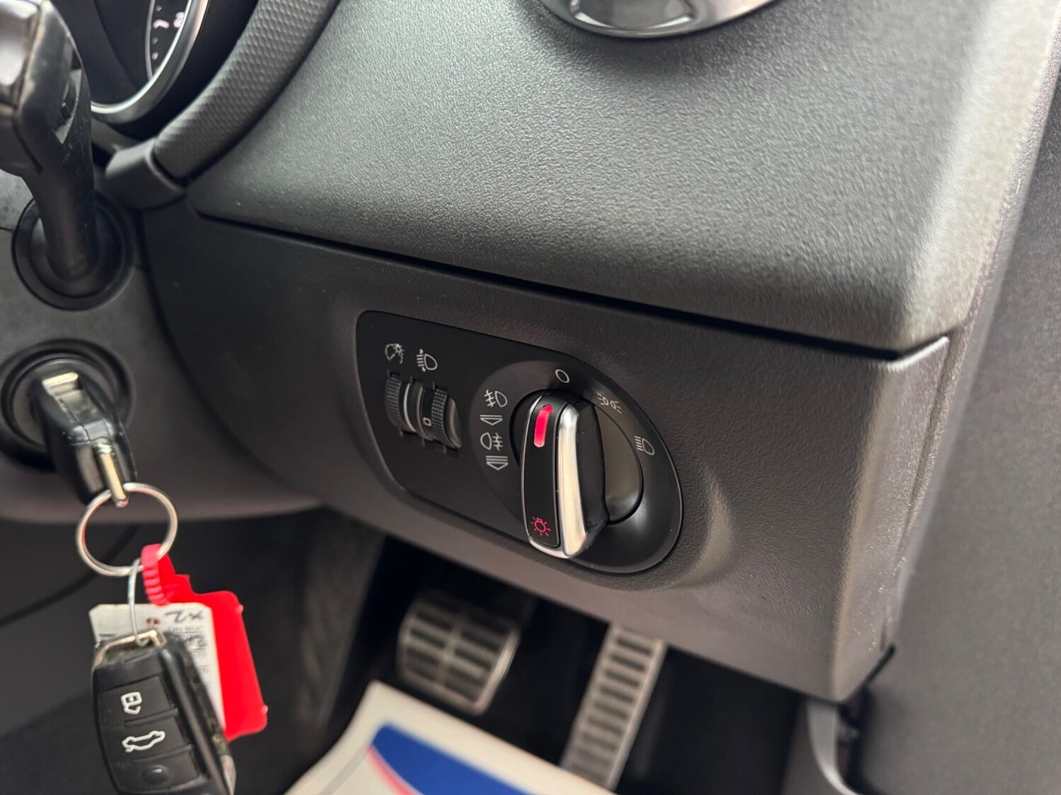 Used Audi TT 2010 for sale - 77468162: Photo 34