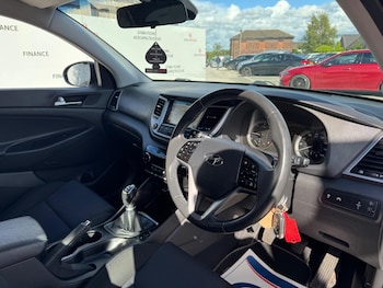 Used Hyundai TUCSON 2017 for sale - 78854316: Photo