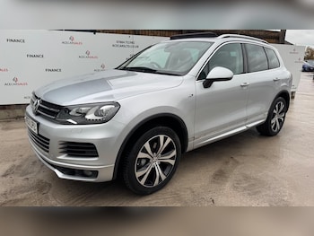 Used Volkswagen Touareg 2013 for sale - 79106609: Photo