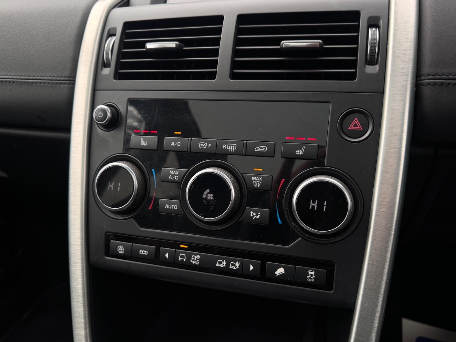 Used Land Rover Discovery Sport 2018 for sale - 77538369: Photo 28