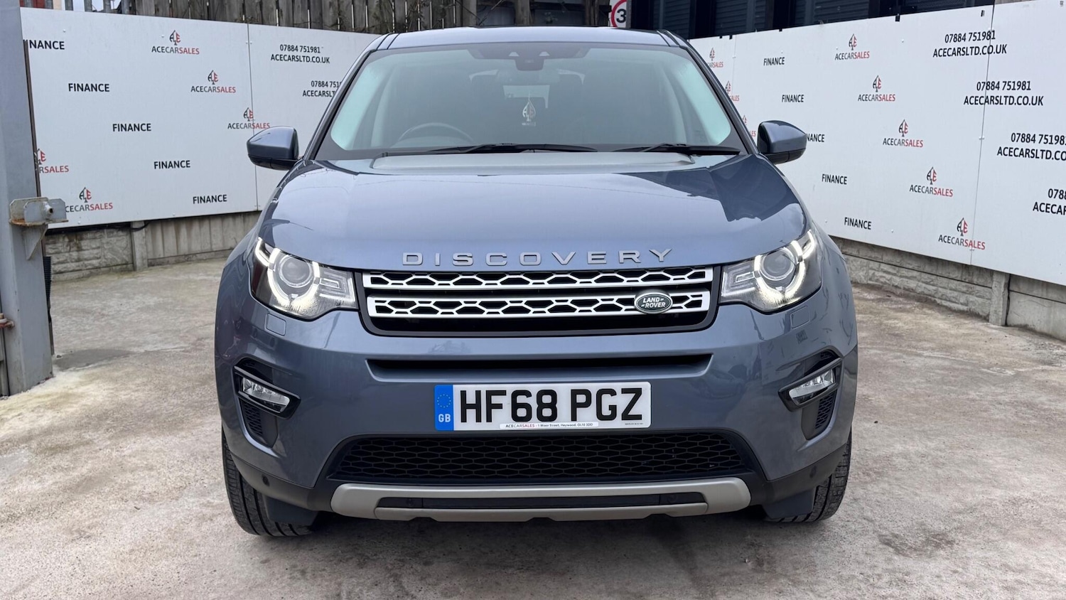 Used Land Rover Discovery Sport 2018 for sale - 77538369: Photo 3