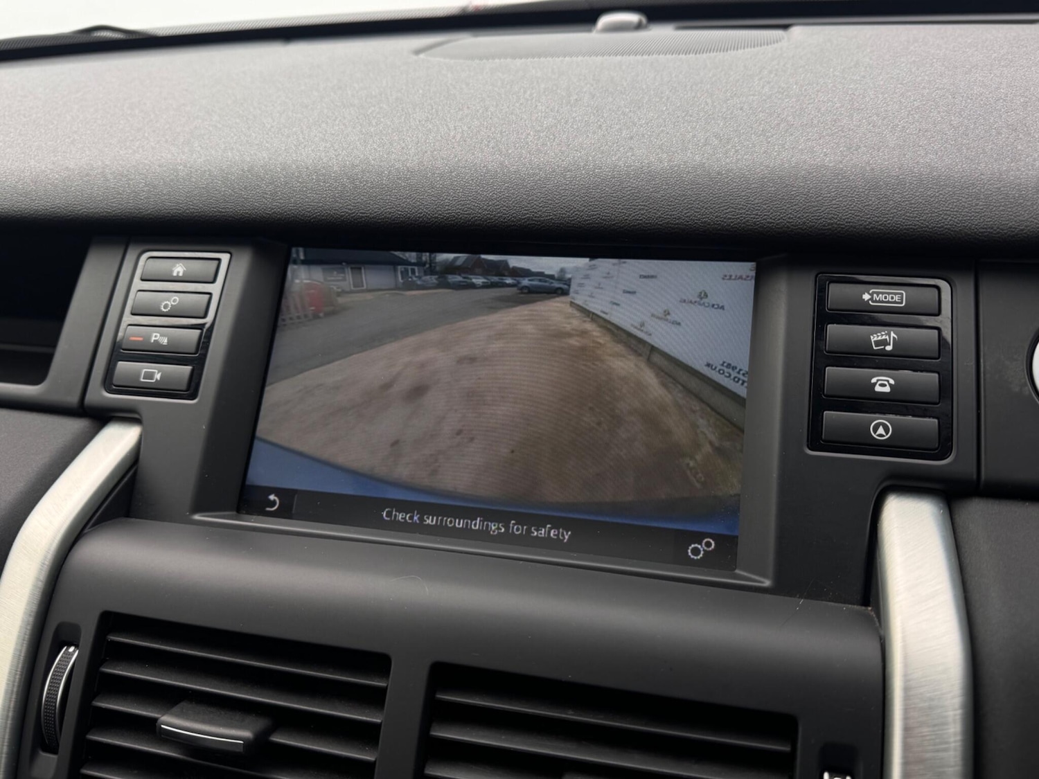 Used Land Rover Discovery Sport 2018 for sale - 77538369: Photo 41