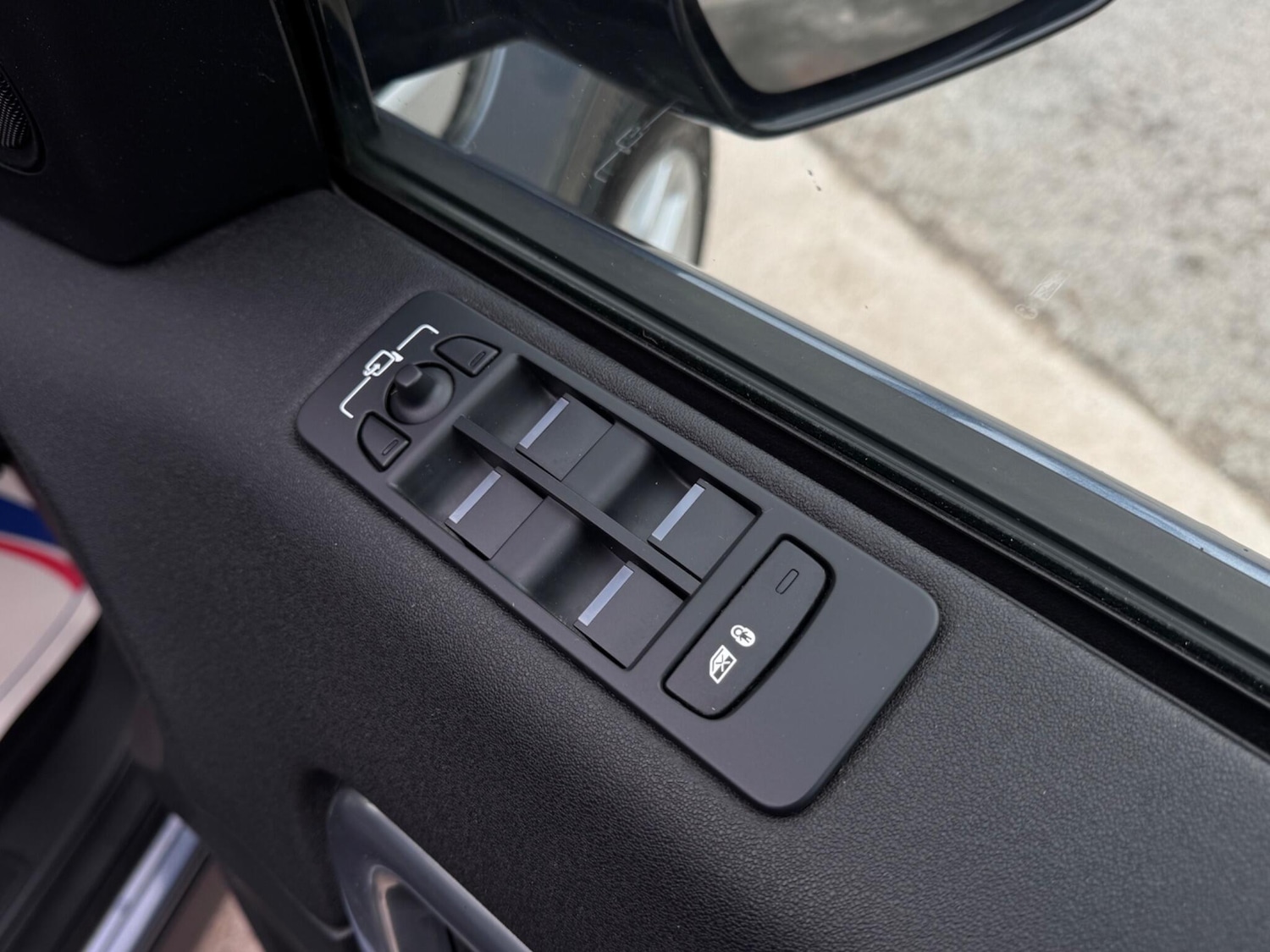 Used Land Rover Discovery Sport 2018 for sale - 77538369: Photo 62