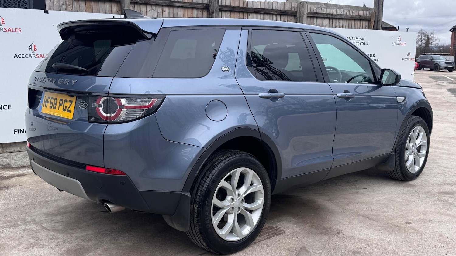 Used Land Rover Discovery Sport 2018 for sale - 77538369: Photo 8