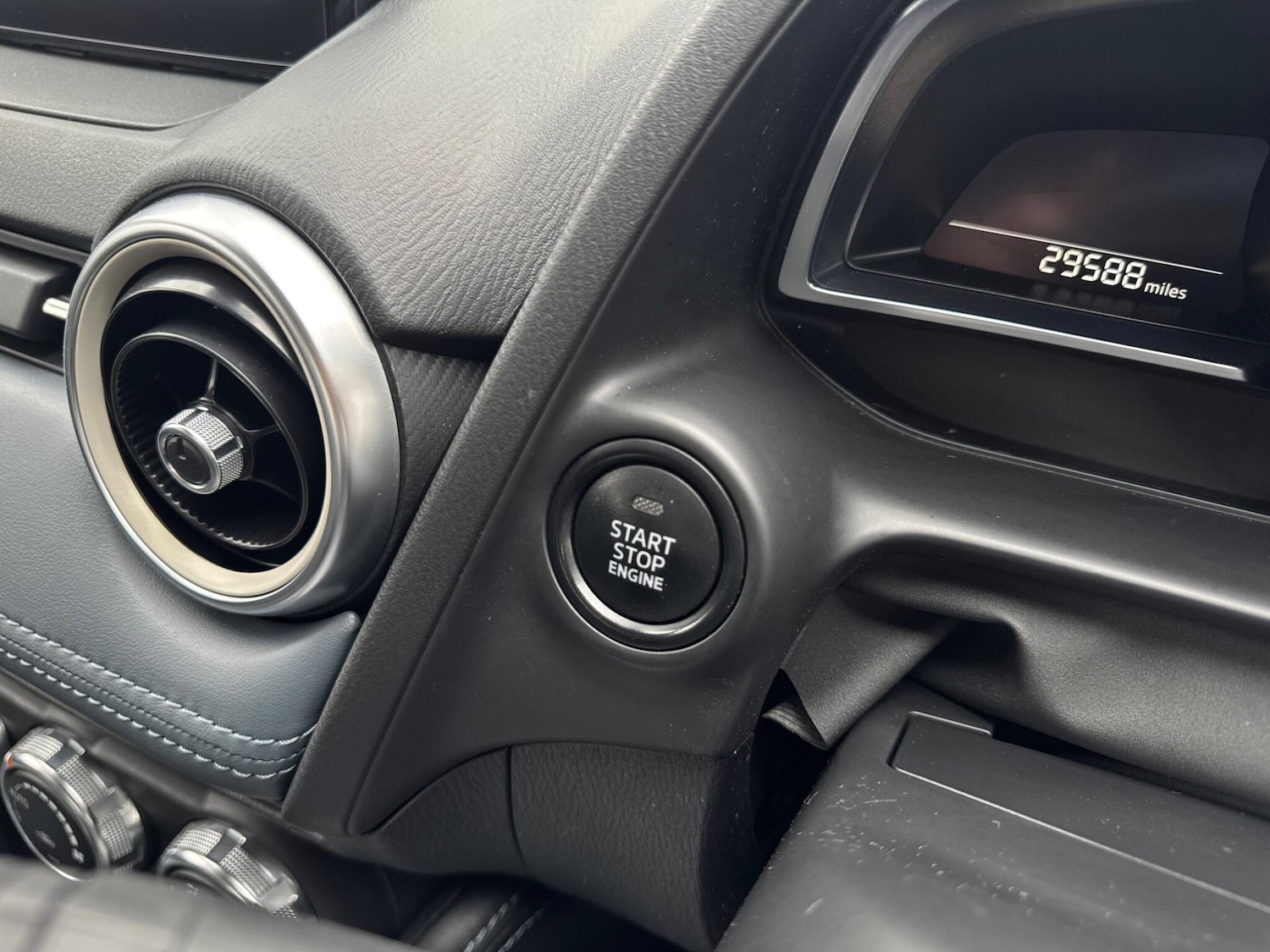 Used Mazda Mazda2 2021 for sale - 76152294: Photo 25