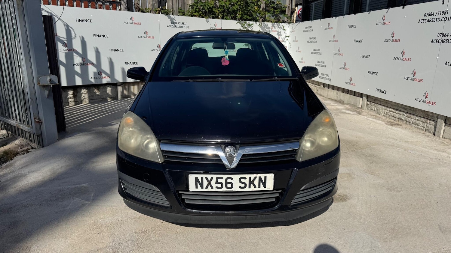 Vehicle 3