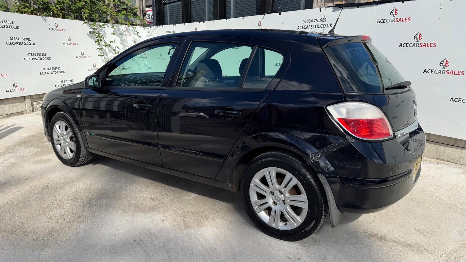 Vehicle 6
