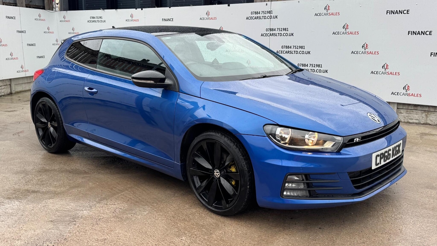 Used Volkswagen Scirocco 2016 for sale - 77162822: Photo 2