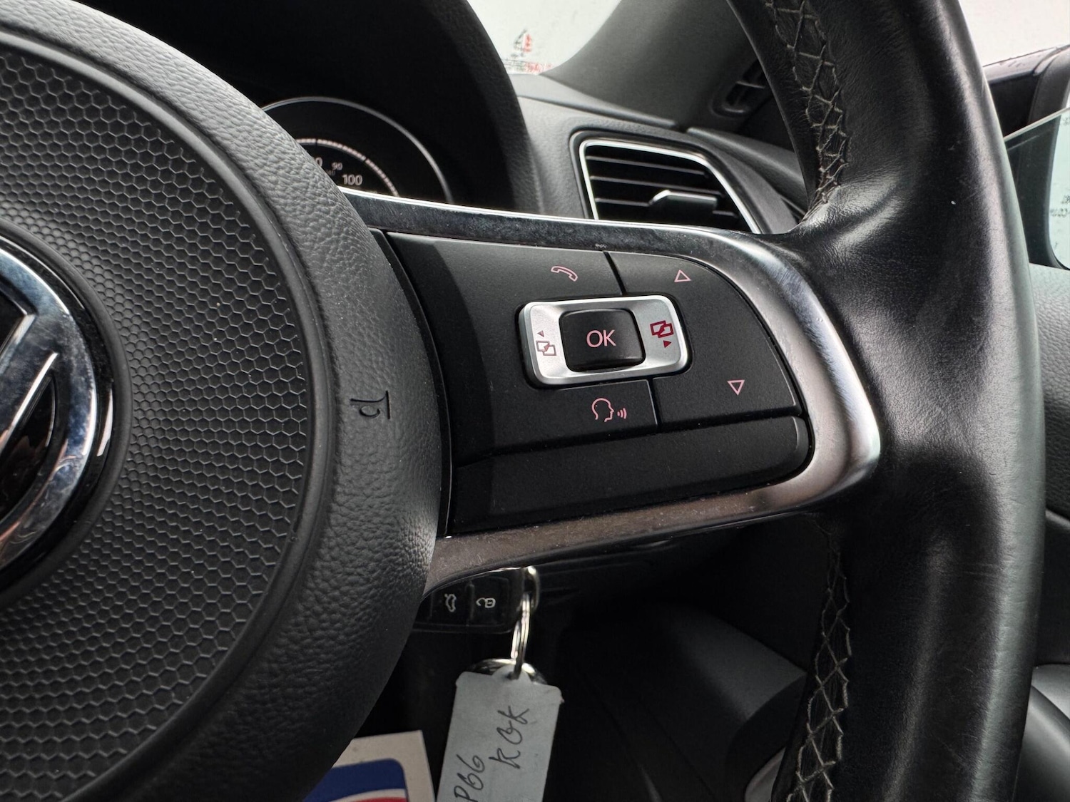 Used Volkswagen Scirocco 2016 for sale - 77162822: Photo 30