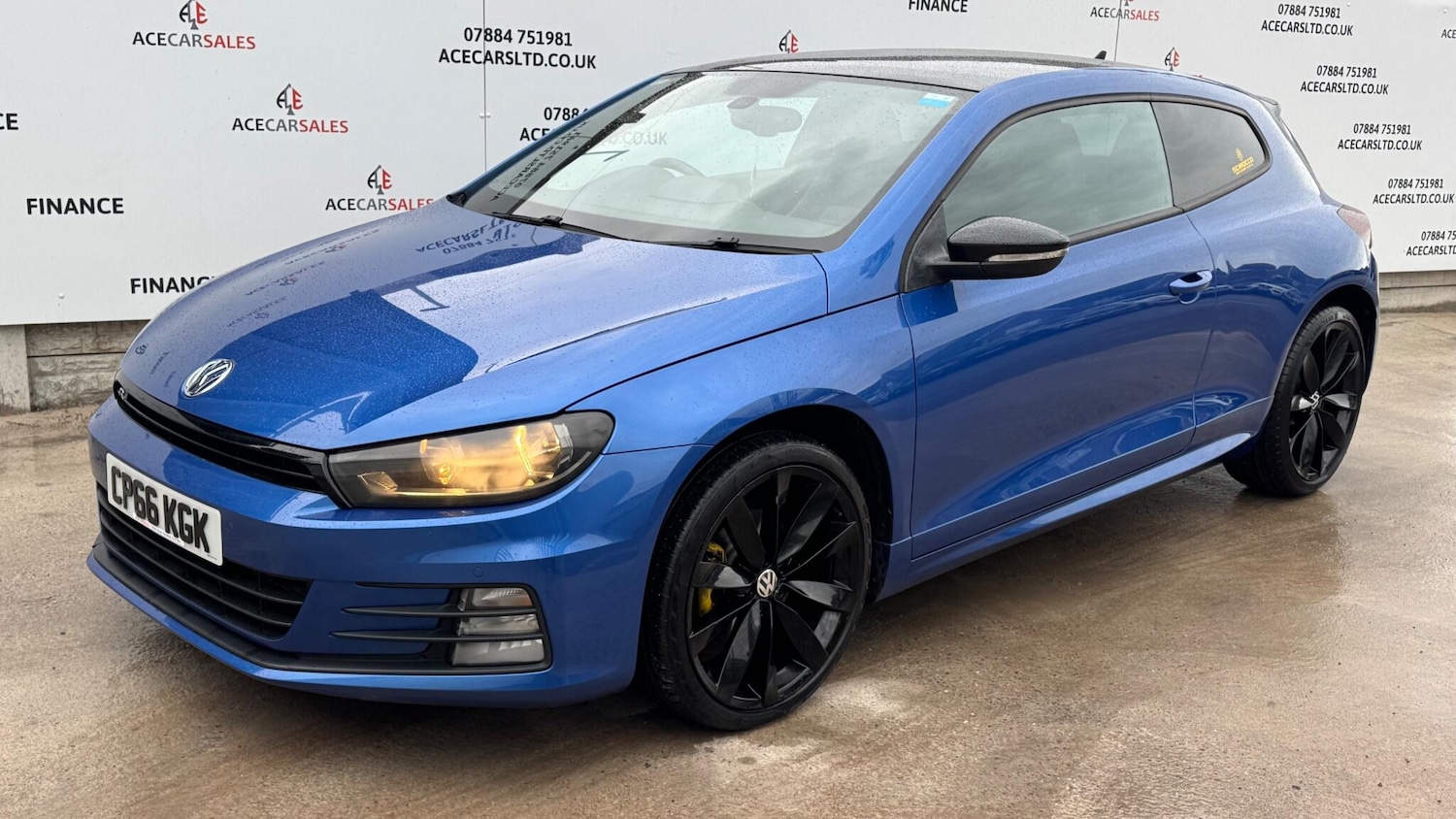 Used Volkswagen Scirocco 2016 for sale - 77162822: Photo 4
