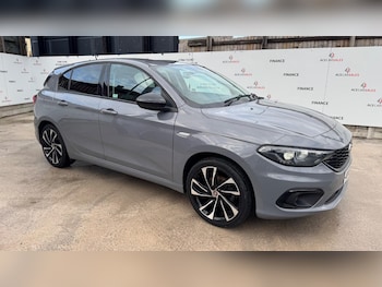 Used Fiat Tipo 2018 for sale - 76865843: Photo