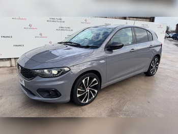 Used Fiat Tipo 2018 for sale - 76865843: Photo