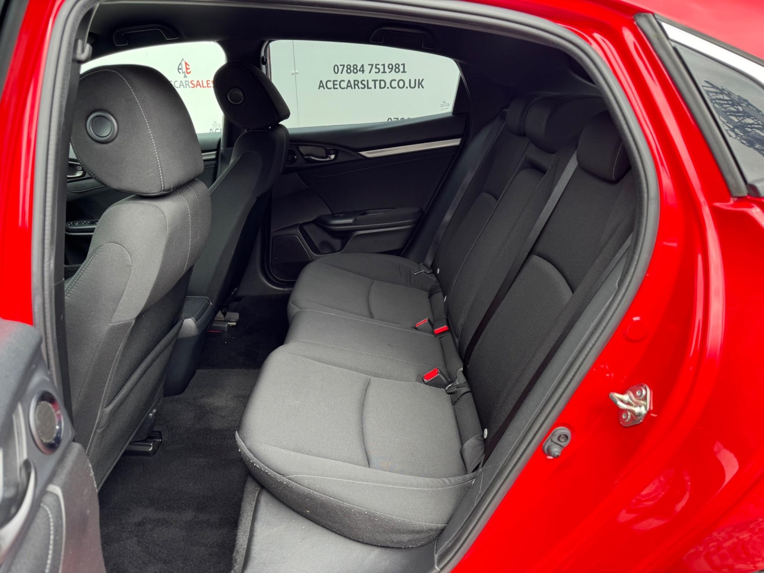 Used Honda Civic 2019 for sale - 76989323: Photo 15