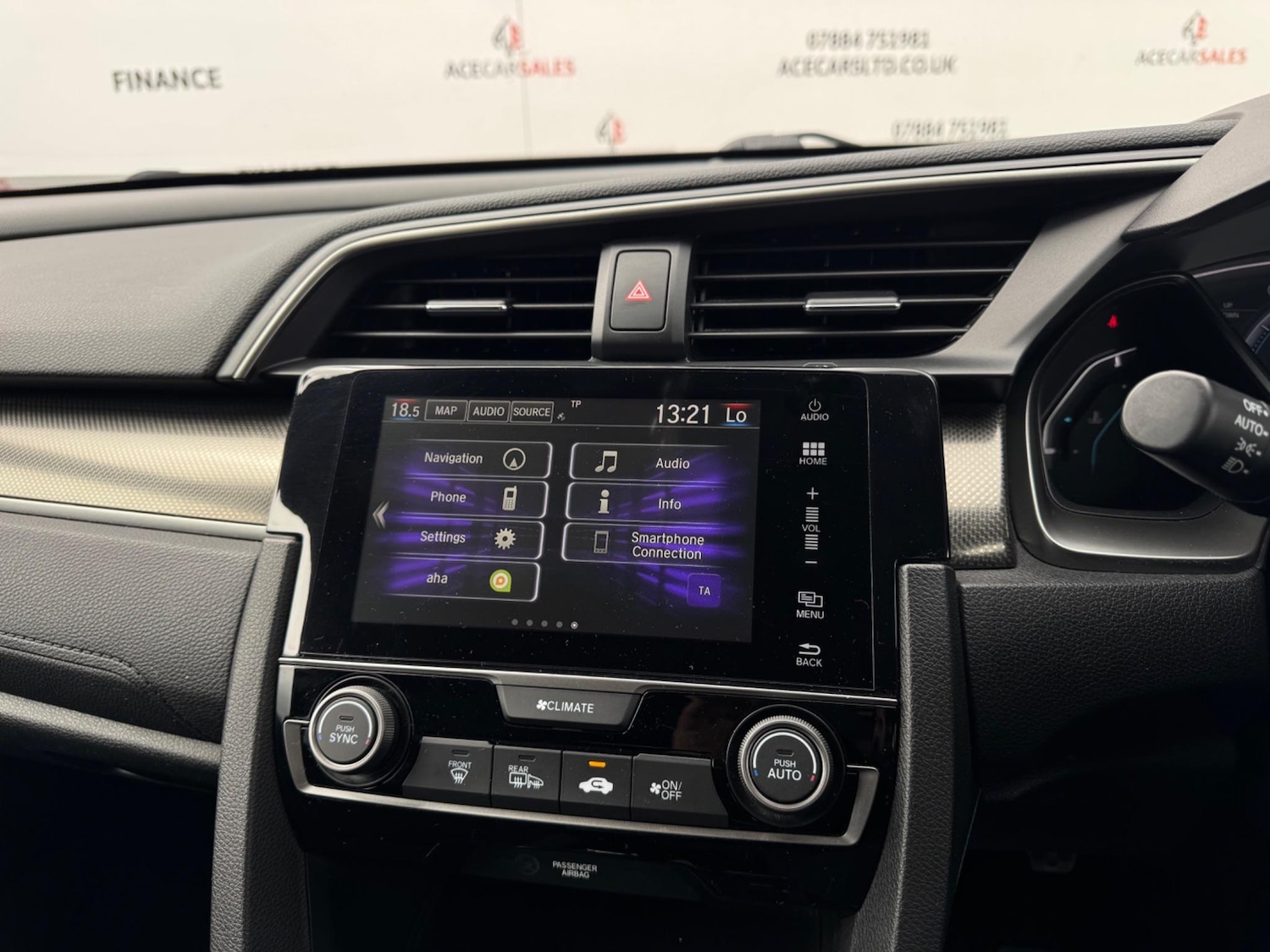 Used Honda Civic 2019 for sale - 76989323: Photo 23