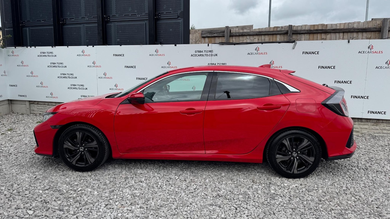 Used Honda Civic 2019 for sale - 76989323: Photo 5